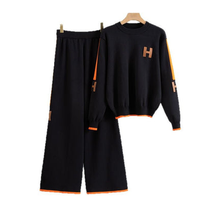 Women's Russian Woolen Fashion Round Neck Knitted Suits