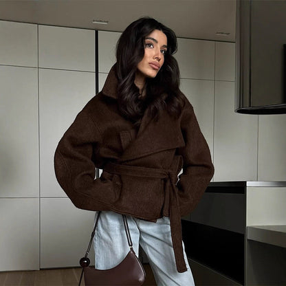 Women's Simple Solid Color Wide Shoulder Lapel Coats