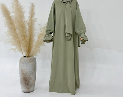 Turkey Solid Color Small Horn Sleeve Dresses