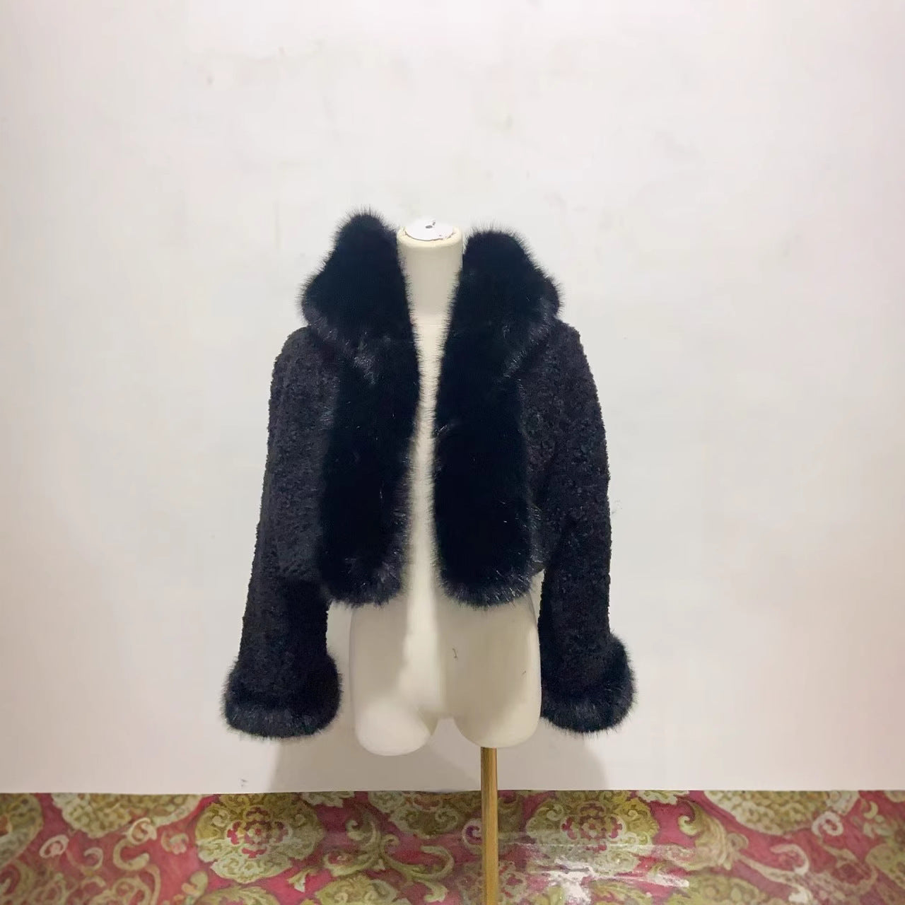 Women's Fur Environmental Protection Imitation Fox Type Coats