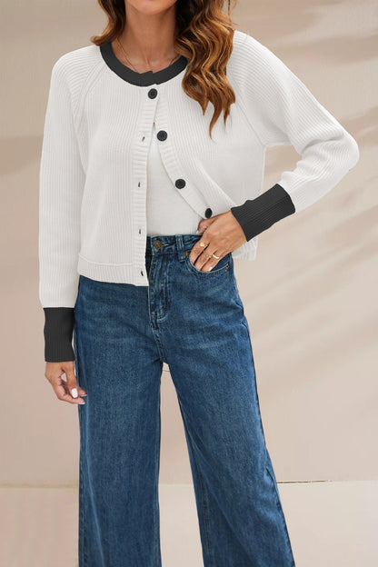 Women's Single Row Button Contrast Color Knitted Sweaters