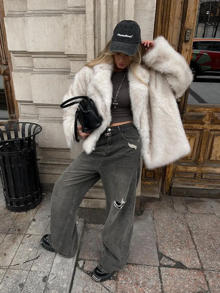 Women's Fake Fur Lapel Fashionable Warm Faux Coats
