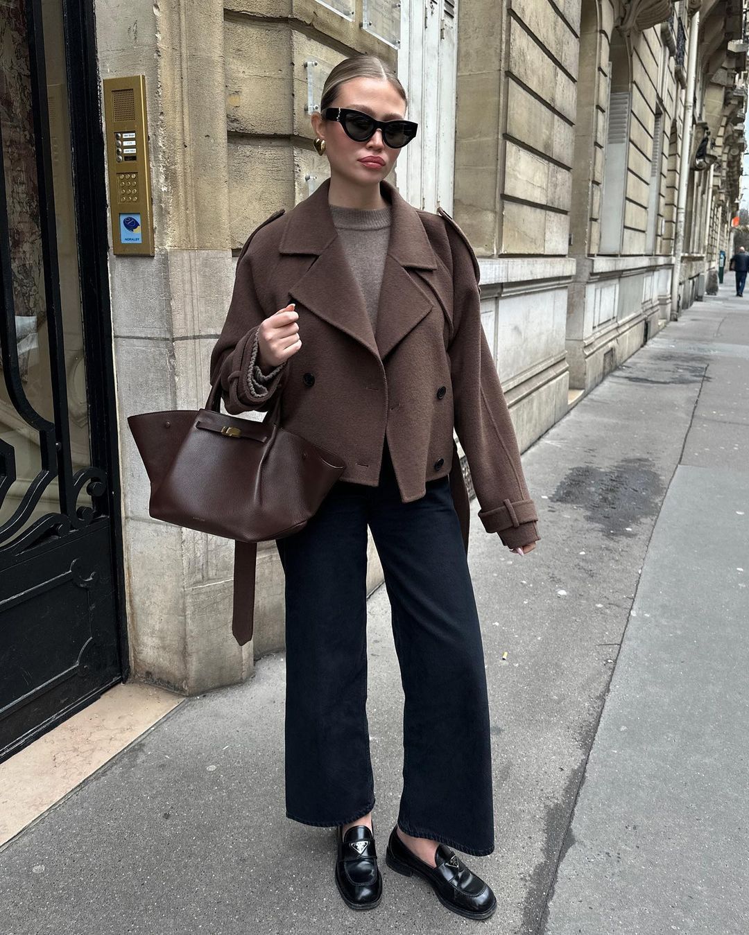 Women's Elegant Lapel Long Woolen Outerwear Coats