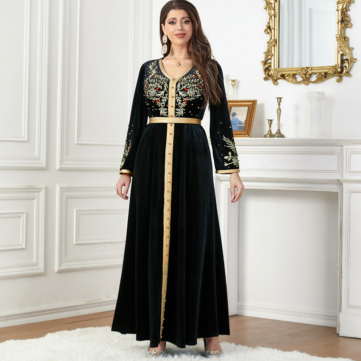 Women's Fashion Embroidery Beaded Veet Dress Arabic Dresses