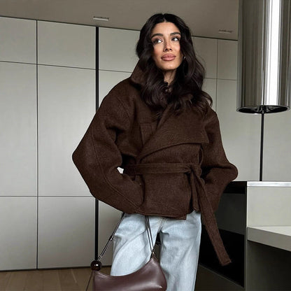 Women's Simple Solid Color Wide Shoulder Lapel Coats