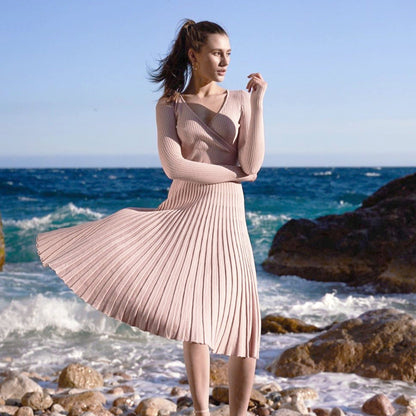 Women's Elegant Long-sleeved Wrapped Chest Mid-length Knitted Pleated Dresses