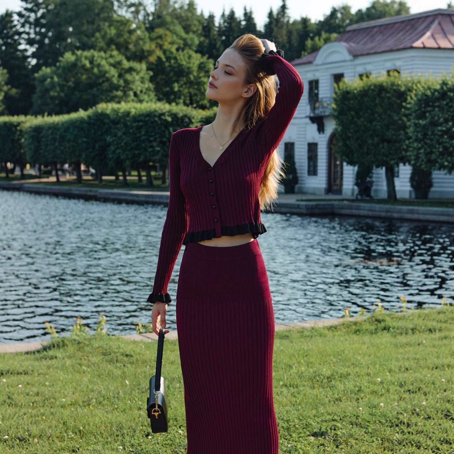 Women's French Elegant Ruffled Skinny Knit Two-piece Suits