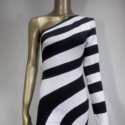 Leg Bandage One-piece Dress Banquet Party Dresses