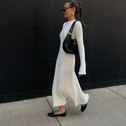 Women's Sleeve Round Neck Sunken Stripe Knitted Dresses