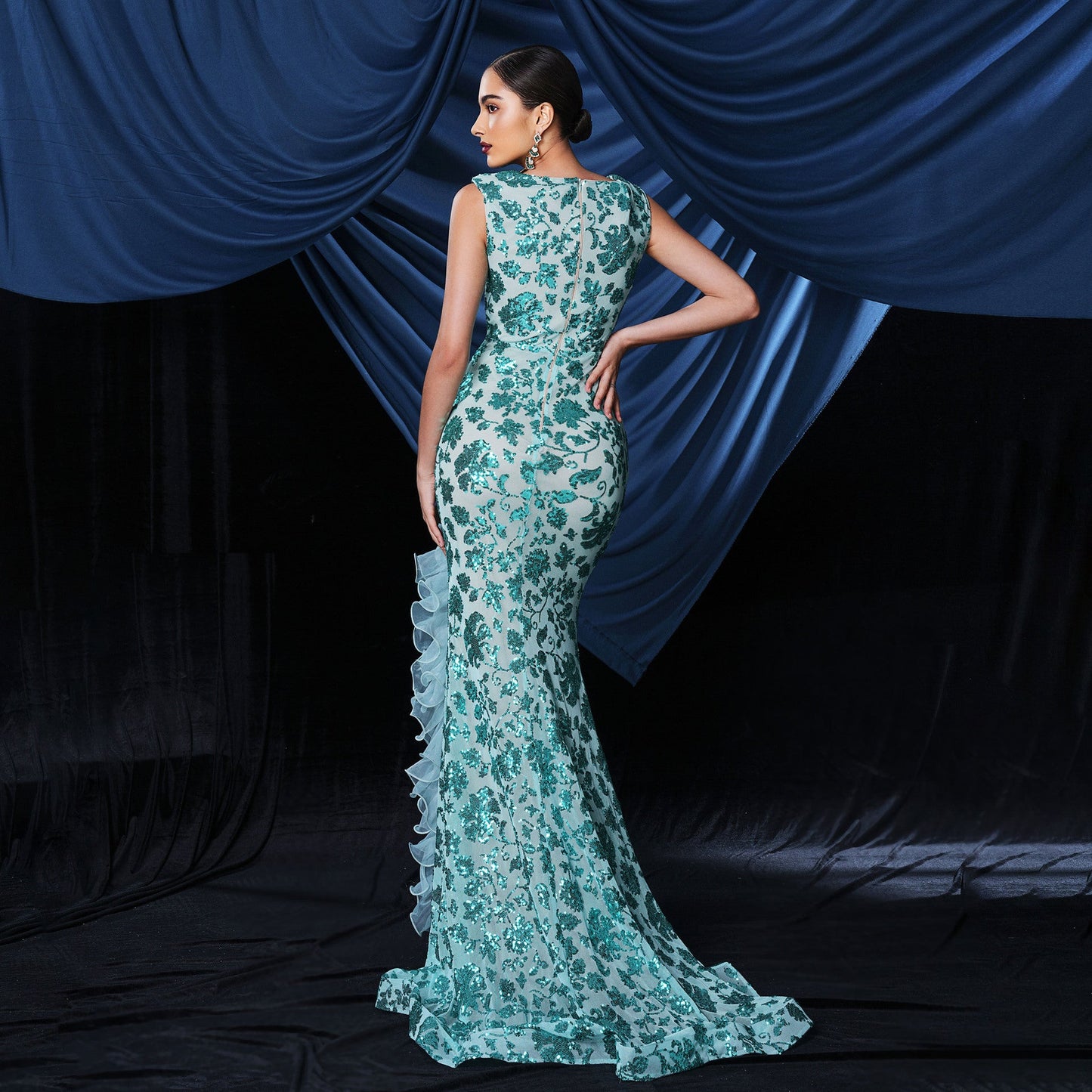 Women's Sexy Long Sequined Sleeveless Party Dress Dresses