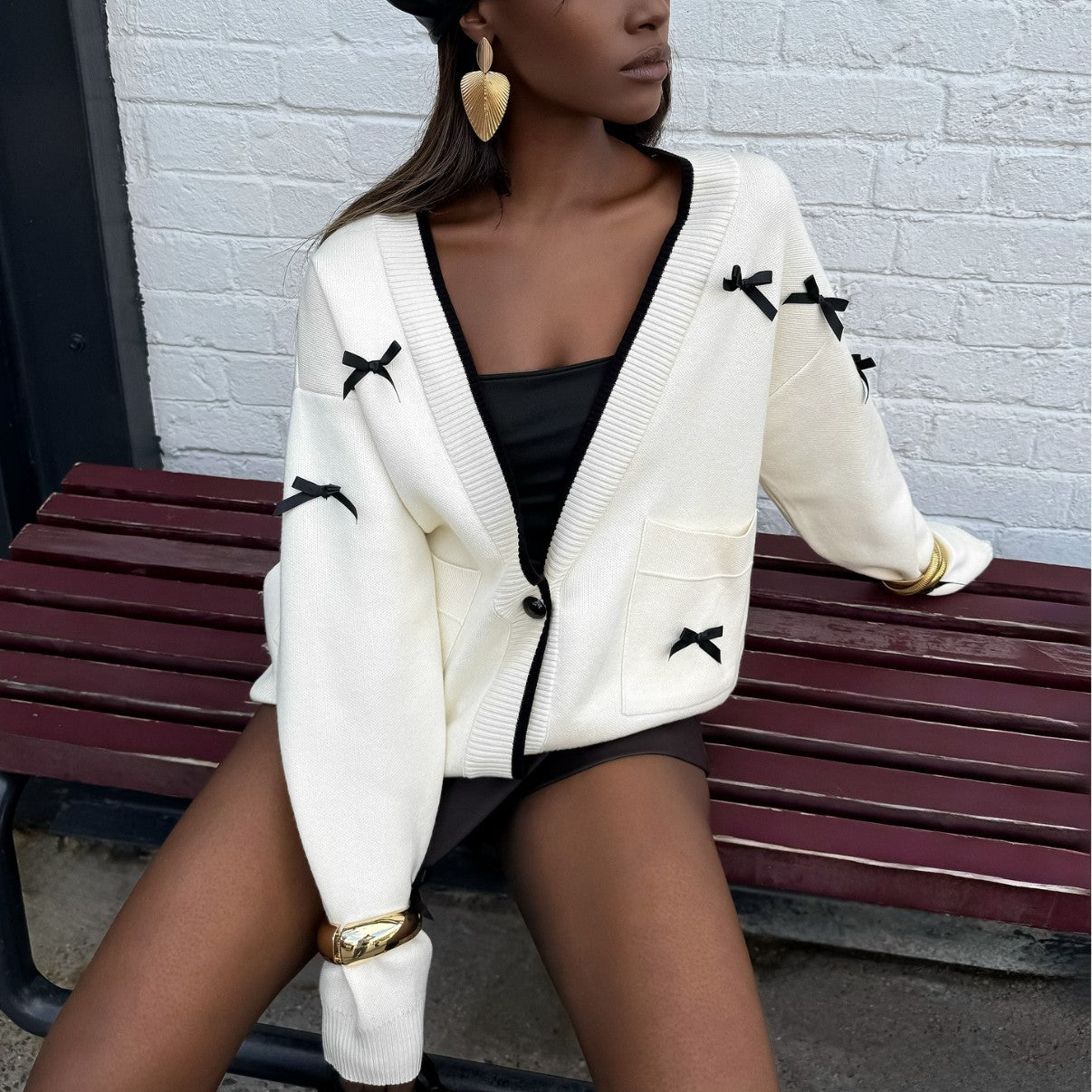 Bow Long Sleeve Loose Contrast Color Sweaters