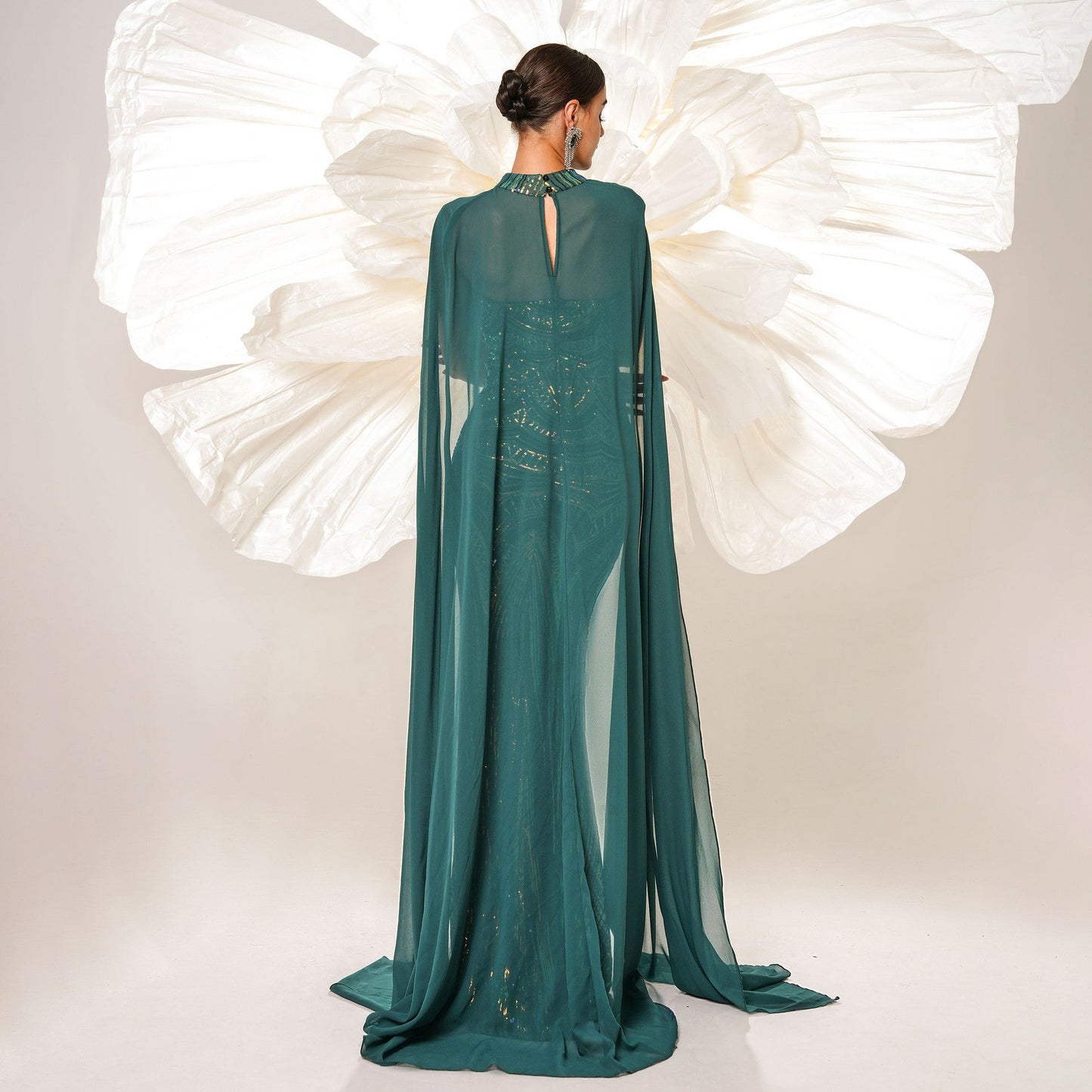 Women's Sleeve Sequined Banquet Cloak Fishtail Dress Dresses
