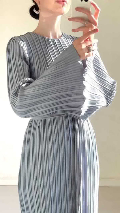 Women's Autumn Dress Elegant Pleated Bell Sleeve Dresses