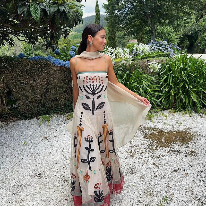 Fashion Sling Flower Embroidery Picture Tulle Dresses