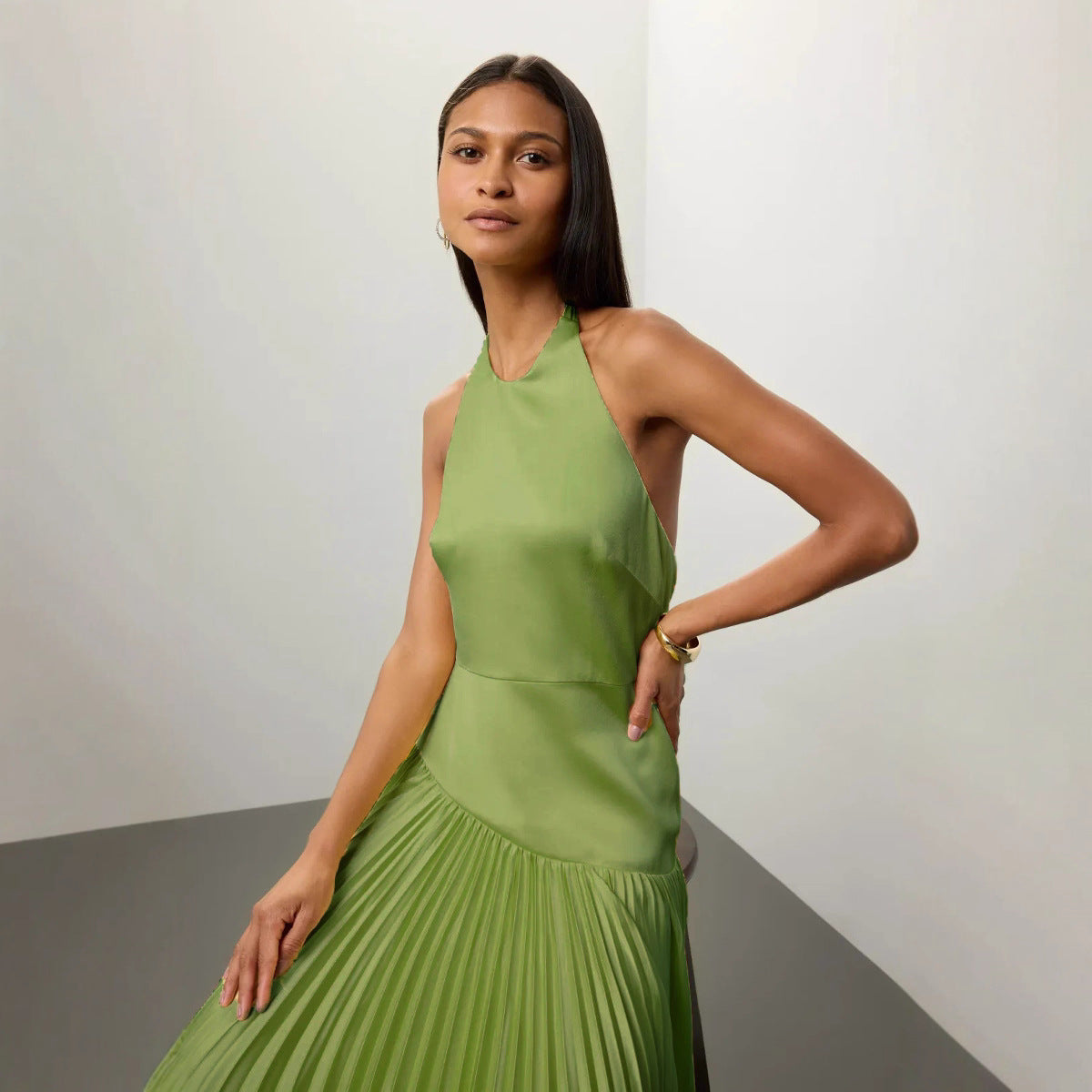 Women's Summer Fashion Casual Pleated Cloth Halter Dresses
