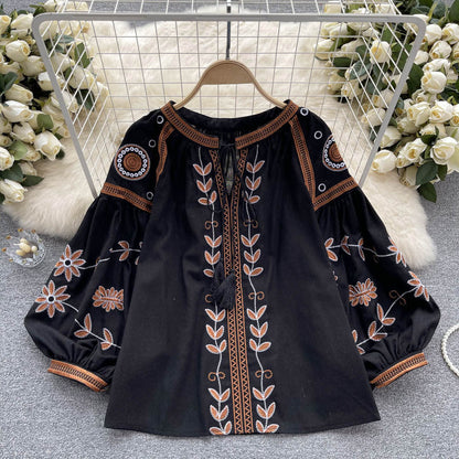 Women's Ethnic Style Design Sense Tassel Long Sleeve Loose Round Blouses