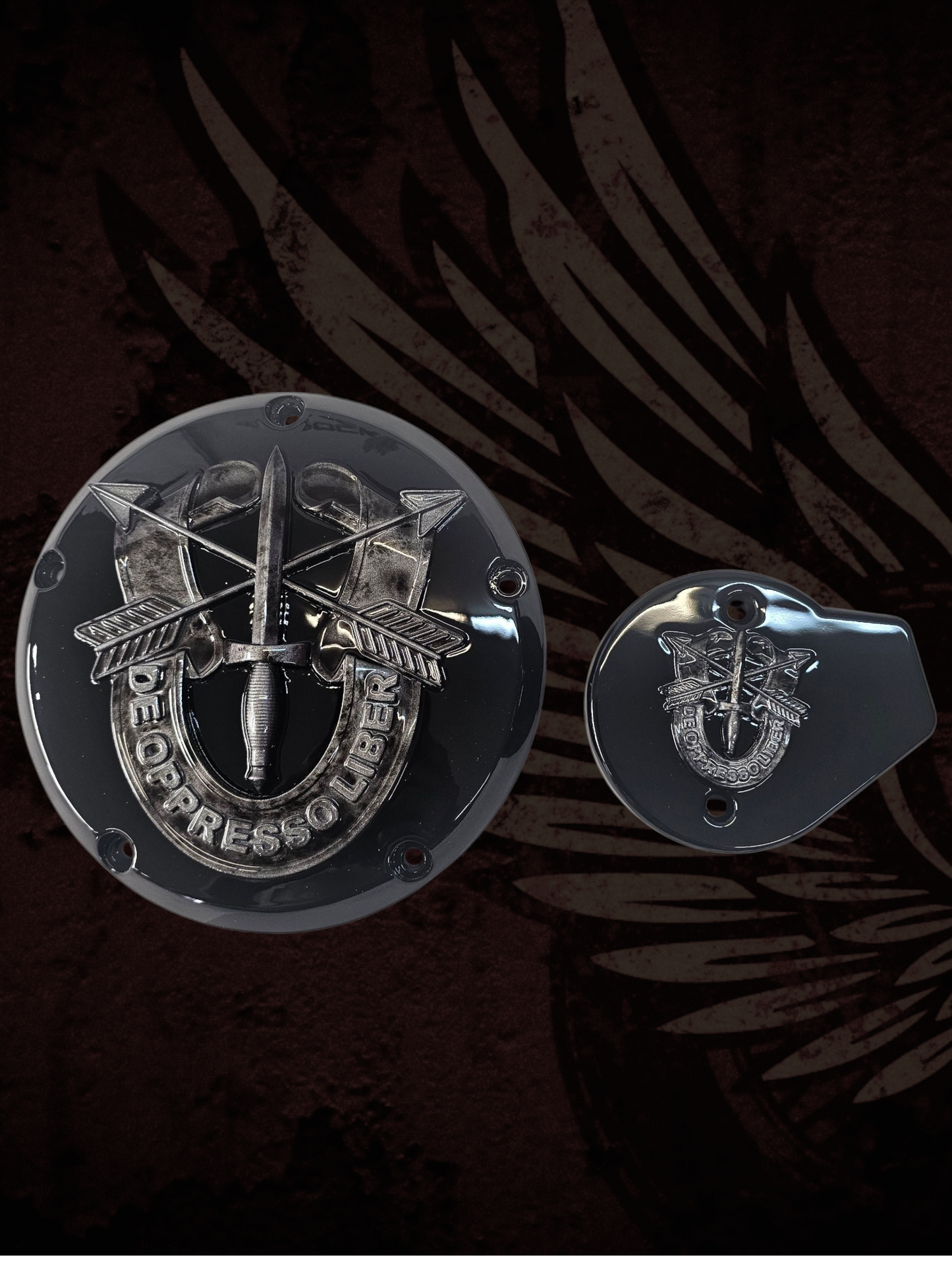 De Oppressor Liber derby cover and points cover