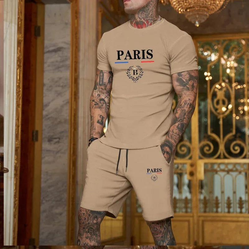 New Summer Men Fashion Short sleeved T-shirt and Shorts, 2-piece Set Sportswear  Casual Men Set.