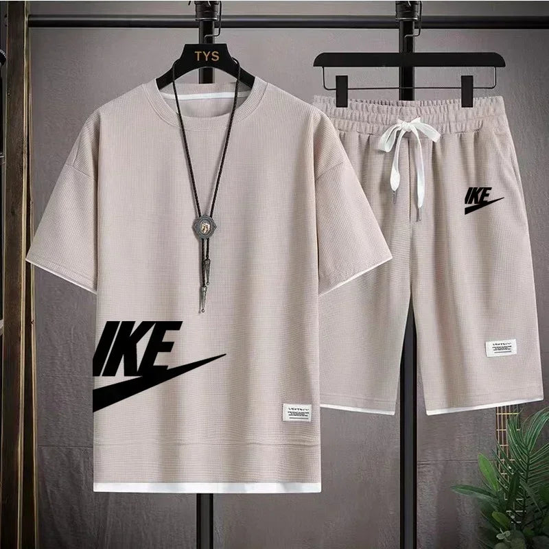 summer men casual short sleeved T-shirt shorts sports set, outdoor breathable jogging shorts 2-piece set.