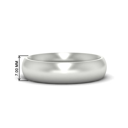 Minimalist Mens Wedding Band