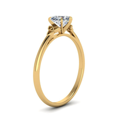 Heart Shaped Celtic Solitaire Engagement Ring